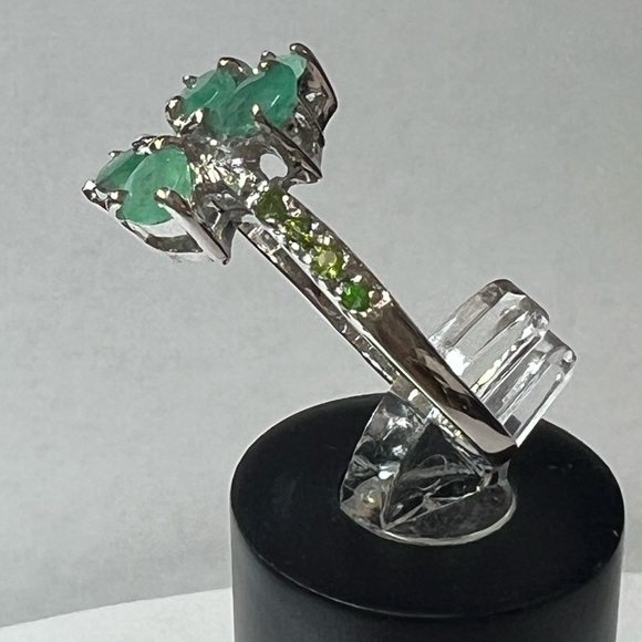 New Real Emerald SS Ring - Picture 4 of 4